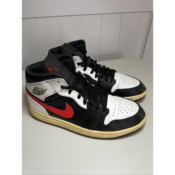 Size 11 - Air Jordan 1 Mid Chile Red - Picture 2 of 9